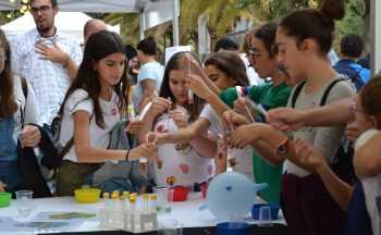 Fotografía ilustrativa de la actividad Materiales inorgánicos para la Energía