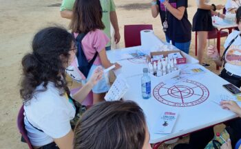 Fotografía ilustrativa de la actividad Taller de reconocimiento de aromas básicos