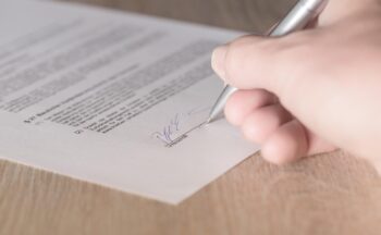 Fotografía ilustrativa de la actividad El contrato de trabajo: la clave de tu futuro laboral