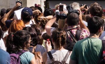 Fotografía ilustrativa de la actividad La turistificación desde los espacios públicos en los centros históricos de ciudades portuarias