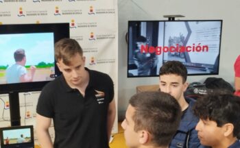 Fotografía ilustrativa de la actividad Diseña, Crea, Vuela. Conoce VANTUS