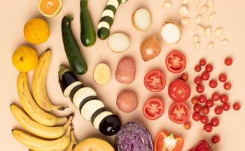 Fotografía ilustrativa de la actividad Factores determinantes en la intención de compra de frutas y verduras ecológicas. La influencia de las normas personales