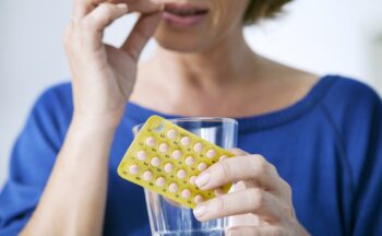 Fotografía ilustrativa de la actividad Influencia sociocultural en la adhesión a la terapia hormonal sustitutiva en la menopausia