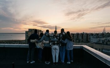 Fotografía ilustrativa de la actividad Construir comunidad: lenguas, patrimonio e identidades compartidas | Dos Torres